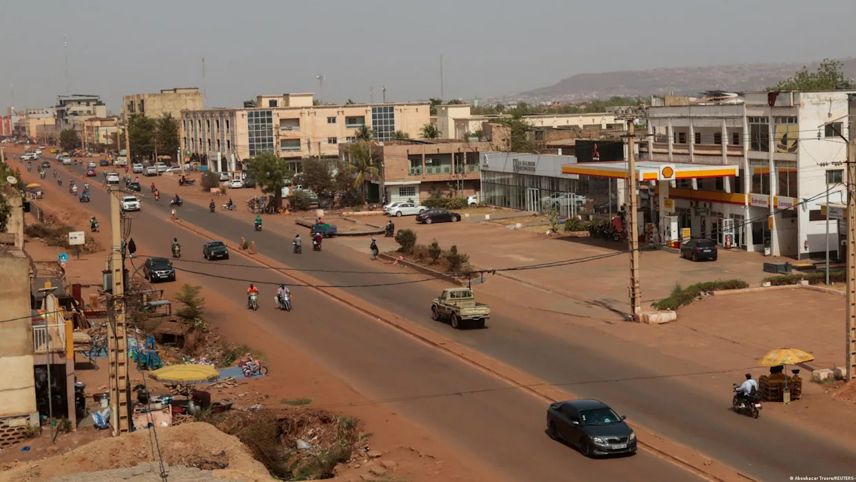 Jihadist groups have maintained a two-week blockade of major roads leading to Bamako, severely restricting food and medical supplies