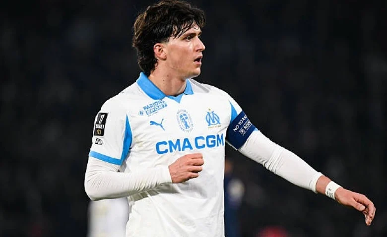 Illustration of Leonardo Balerdi transfer issues at Olympique de Marseille