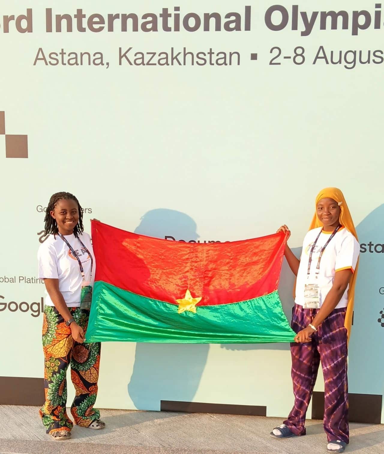 Pascaline Lompo and Madina Toé defend the colors of Burkina Faso