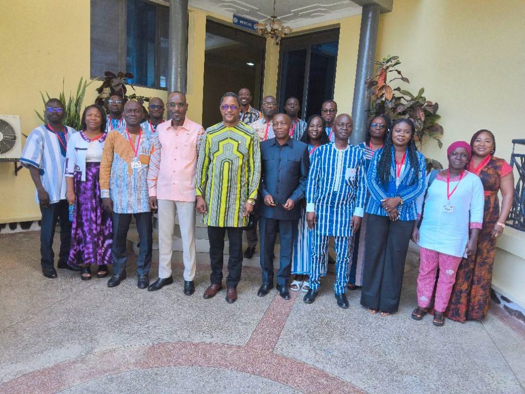 Delegates from Burkina Faso and Burundi during bilateral discussions